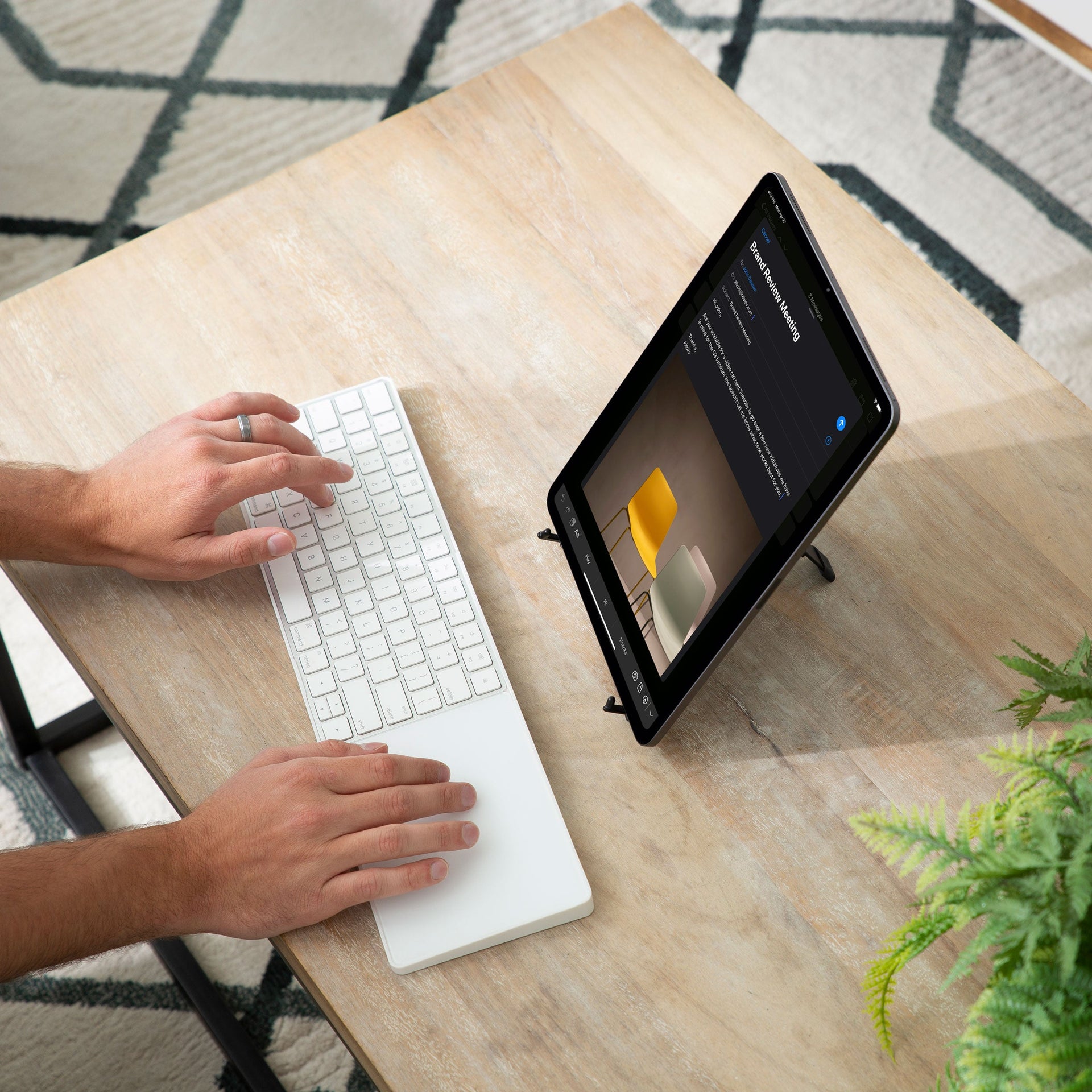 3 Keys to the Perfect iPad Workstation