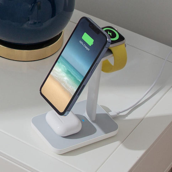 Twelve South HiRise 3 Deluxe 3-in-1 Wireless Charging Stand - Apple